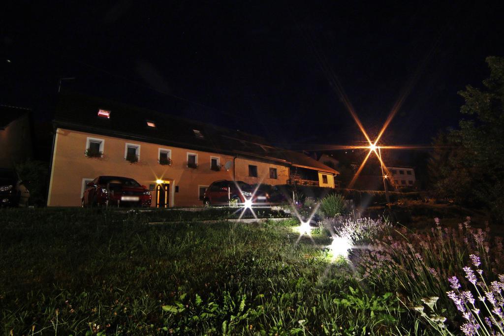 Apartment House Lalita Fužine Buitenkant foto